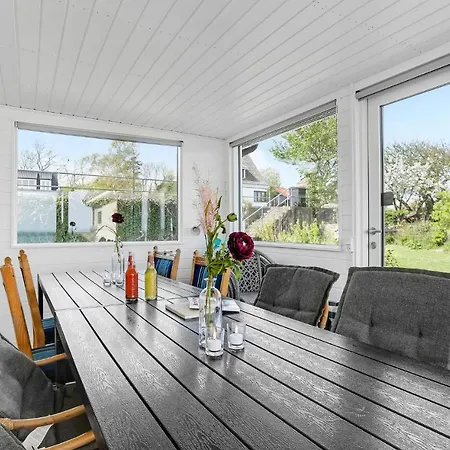 Gorgeous In With Sauna Дом отдыха Аллинге