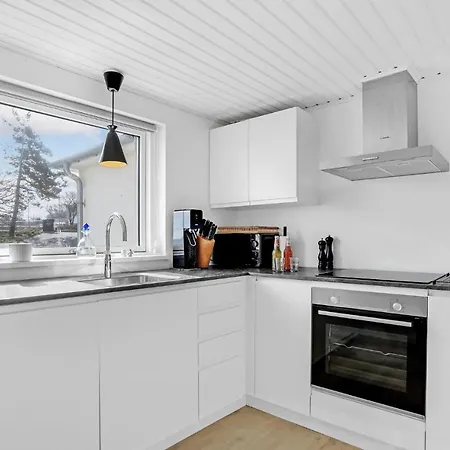 Holiday home Gorgeous In With House Sea View