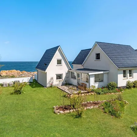 Holiday home Gorgeous In With House Sea View